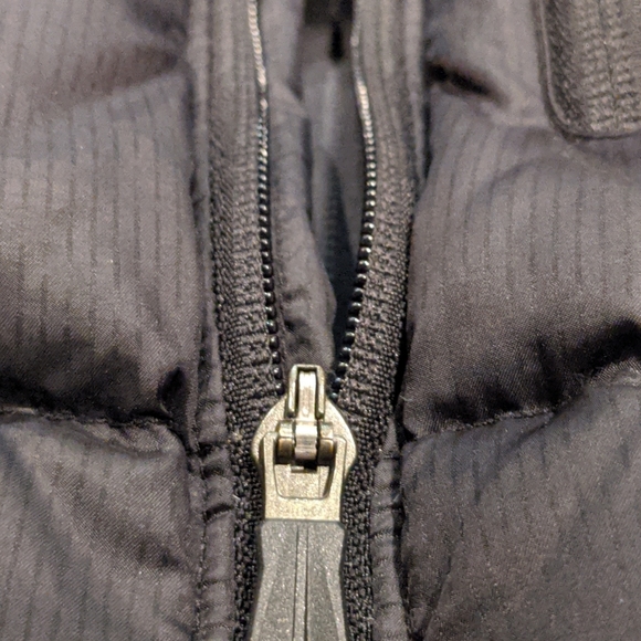 Columbia Titanium Tech Down Vest. - Picture 5 of 5